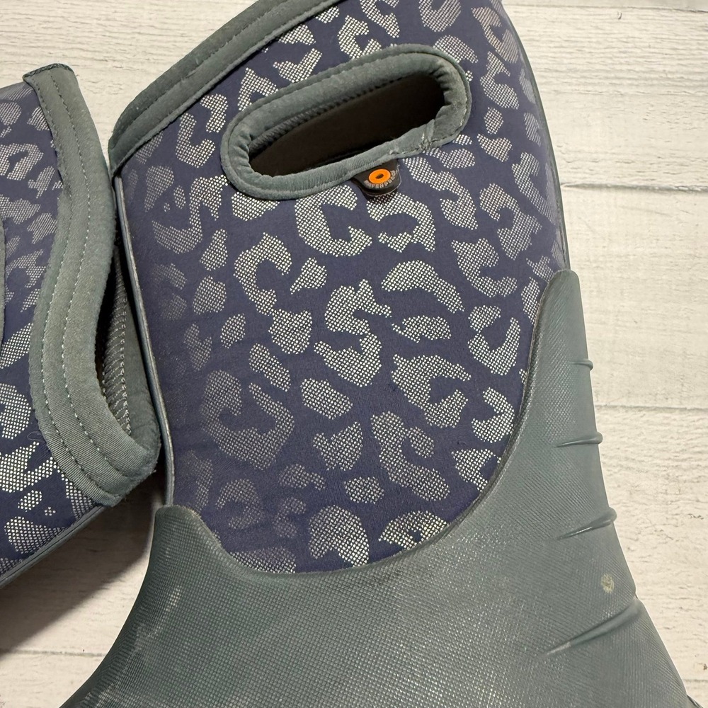 Bogs Kids' Neo-Classic Metallic Leopard Boot child size 2 - Picture 2 of 12